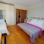 Room Bm